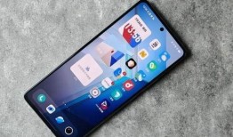 一加13官方最新爆料,性能怪兽来袭，全新设计引领潮流！”